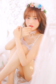 人妻迎合粗大被捣出白浆